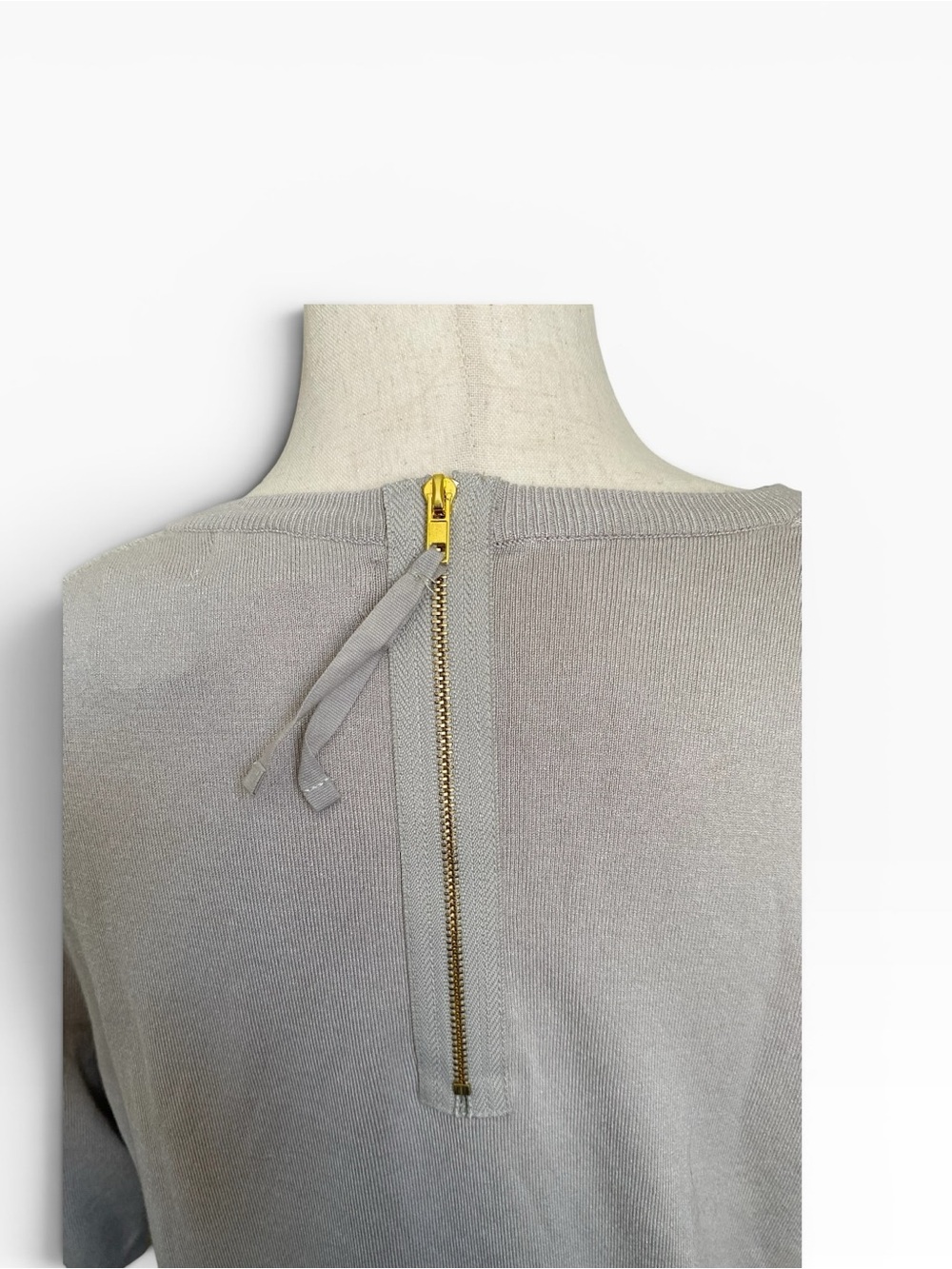 Philosophy Light Gray Short Sleeve Crewneck Sweater NWT
